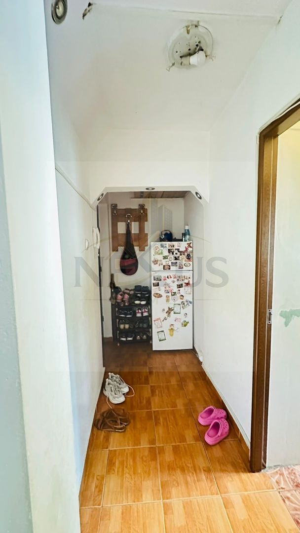 Apartament 2 camere| Etaj 4/4| Necesită renovare| Anvelopat| Parcare - Poză 5