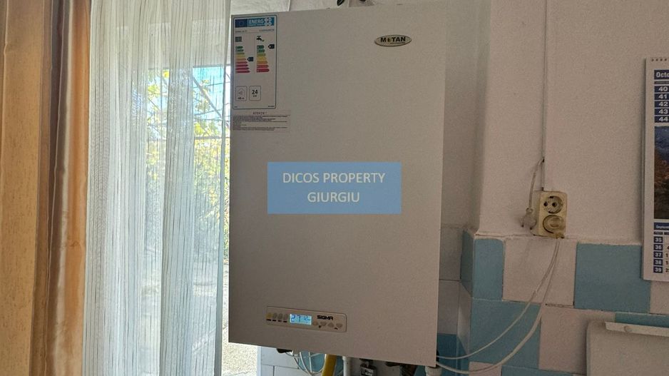 De vânzare  casă situată pe strada Mihail Sadoveanu - Poză 12