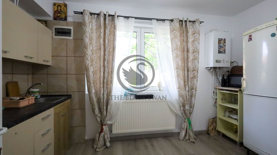 Casa de vanzare 12 camere | 2 constructii - Business, Rezidential | PH - Poză 20