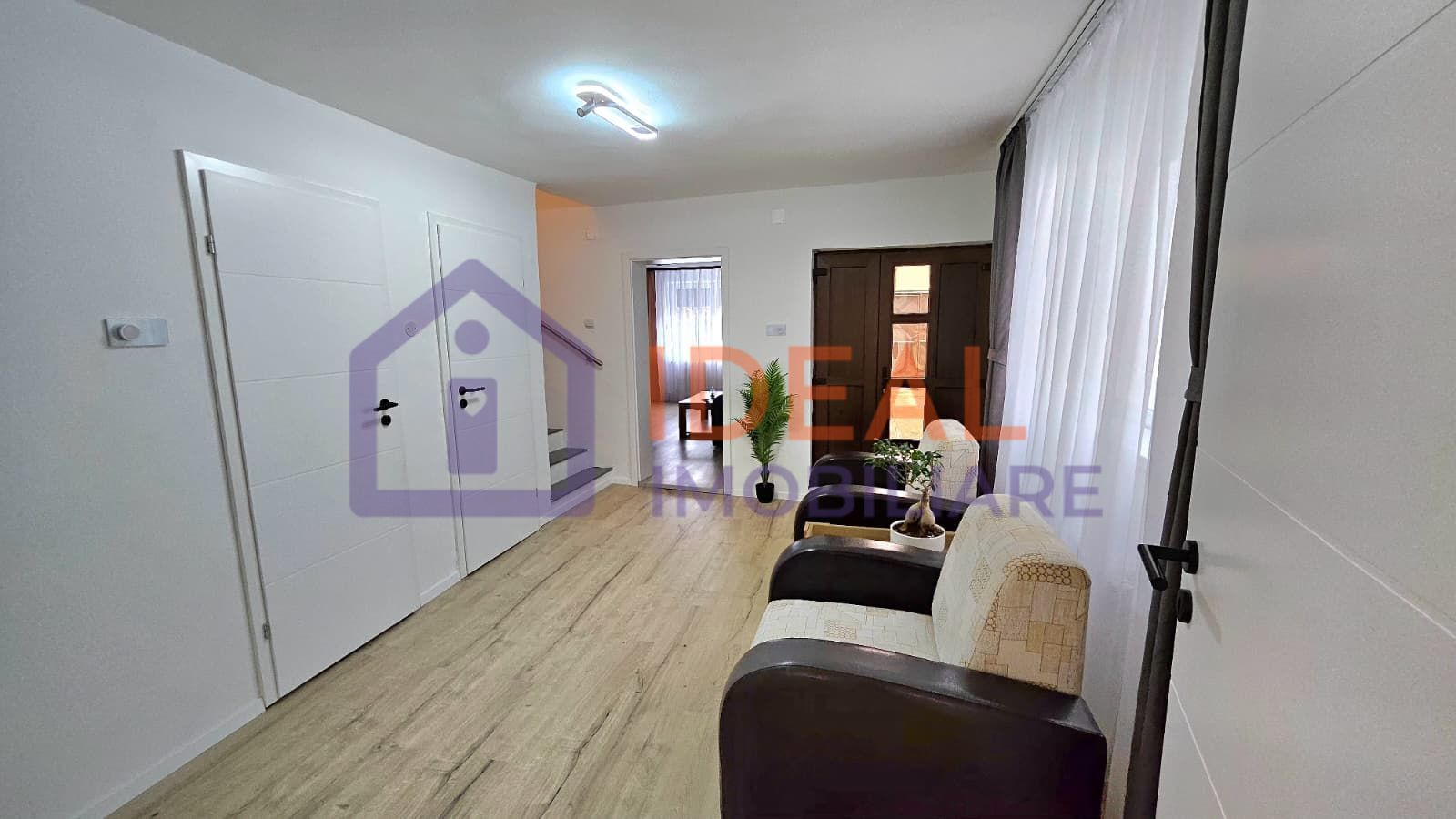 Casă individuala cu 5 camere garaj și pivnita in Turnisor - Poză 15