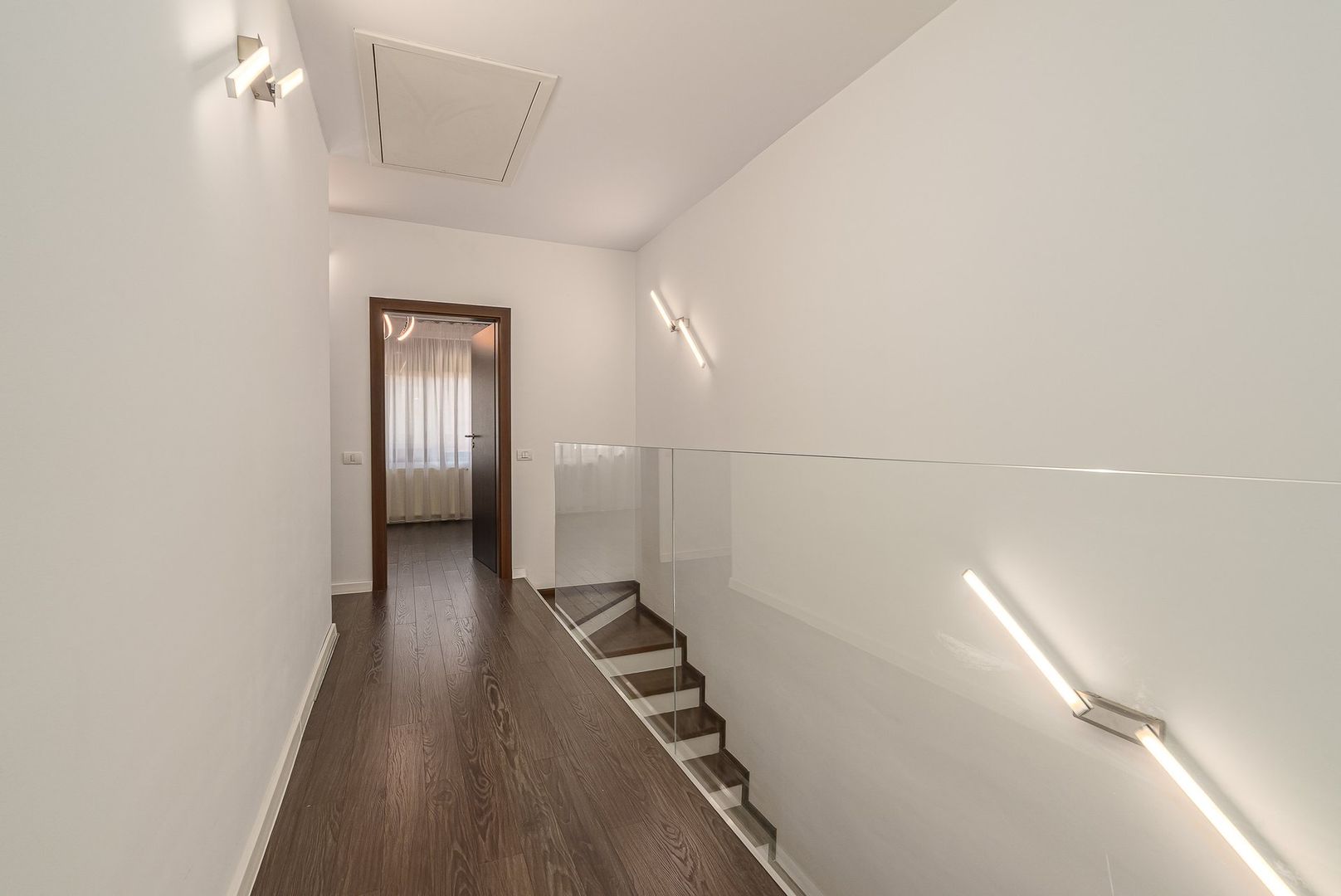 Casă ideală pentru familie–4 camere, curte amenajată, complex privat-securizat - Poză 20