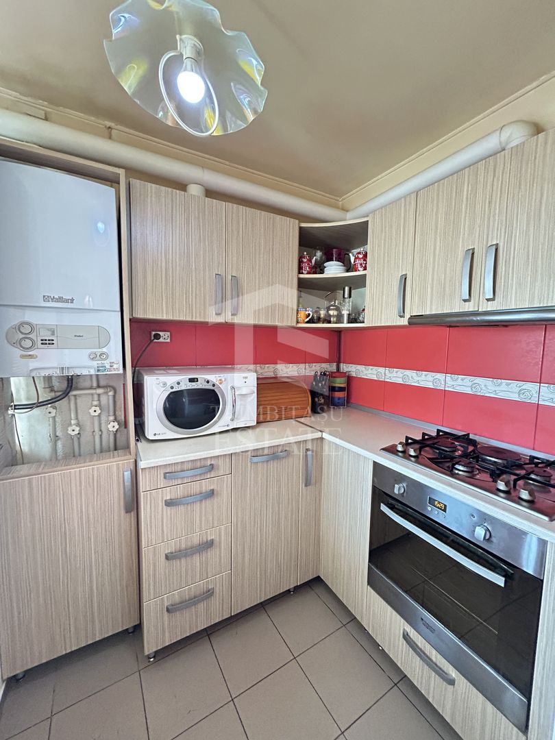Apartament 4 camere 90 mp loc parcare centrala termica Inel 2 - Poză 3