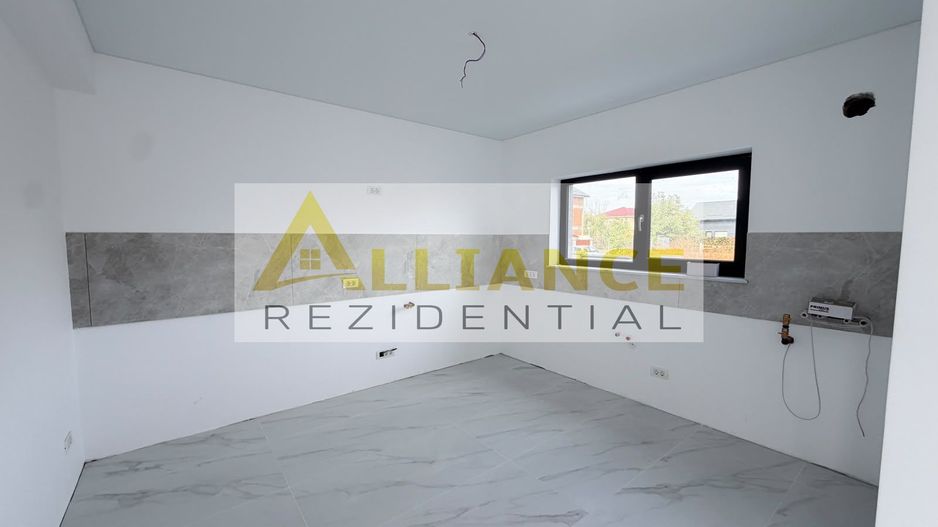 Casa Individuala - 4 camere - 2 bai - 320mp teren - Poză 6
