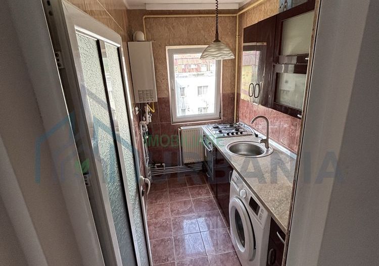 Apartament 2 camere, mansardă, Mircea cel Bătrân, Alexandru cel Bun - Poză 4