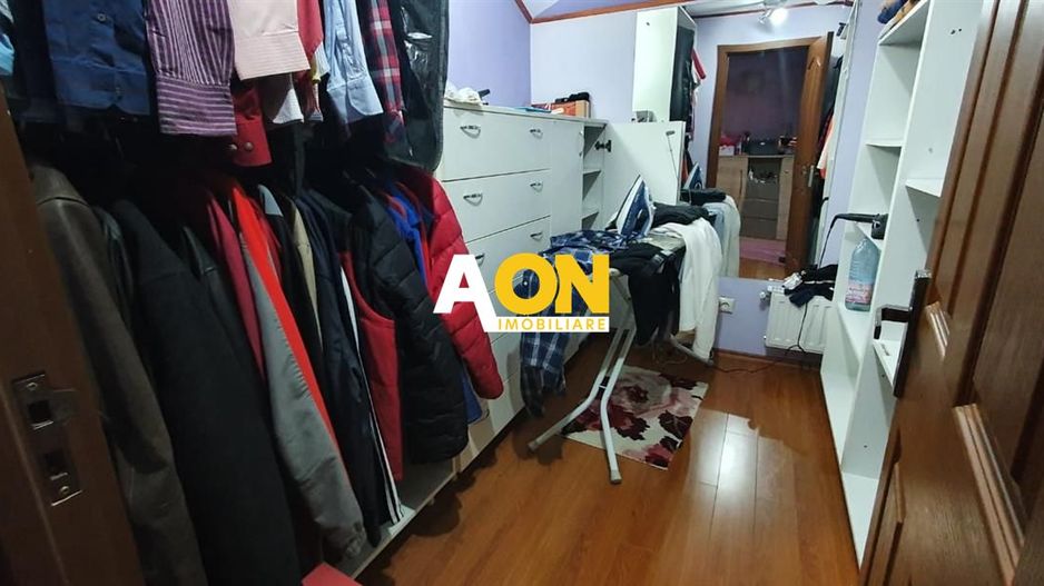 Casa de vanzare, 4 camere, 2 terase, garaj, 849 mp teren, Oarda de Jos - Poză 9