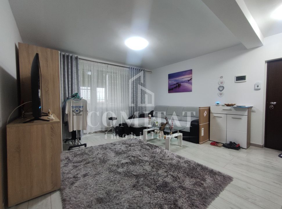 Apartament 3 camere | decomandat | zona Terra Florești - Poză 1
