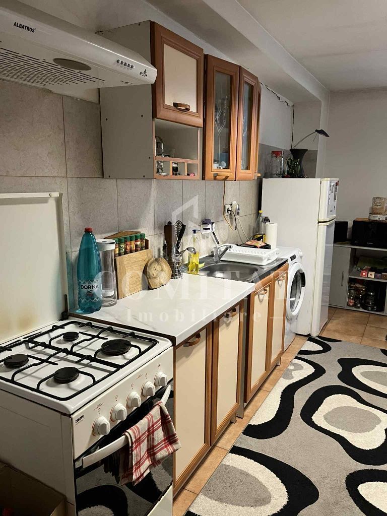 Apartament la curte | Zona Andrei Mureșanu - Poză 4