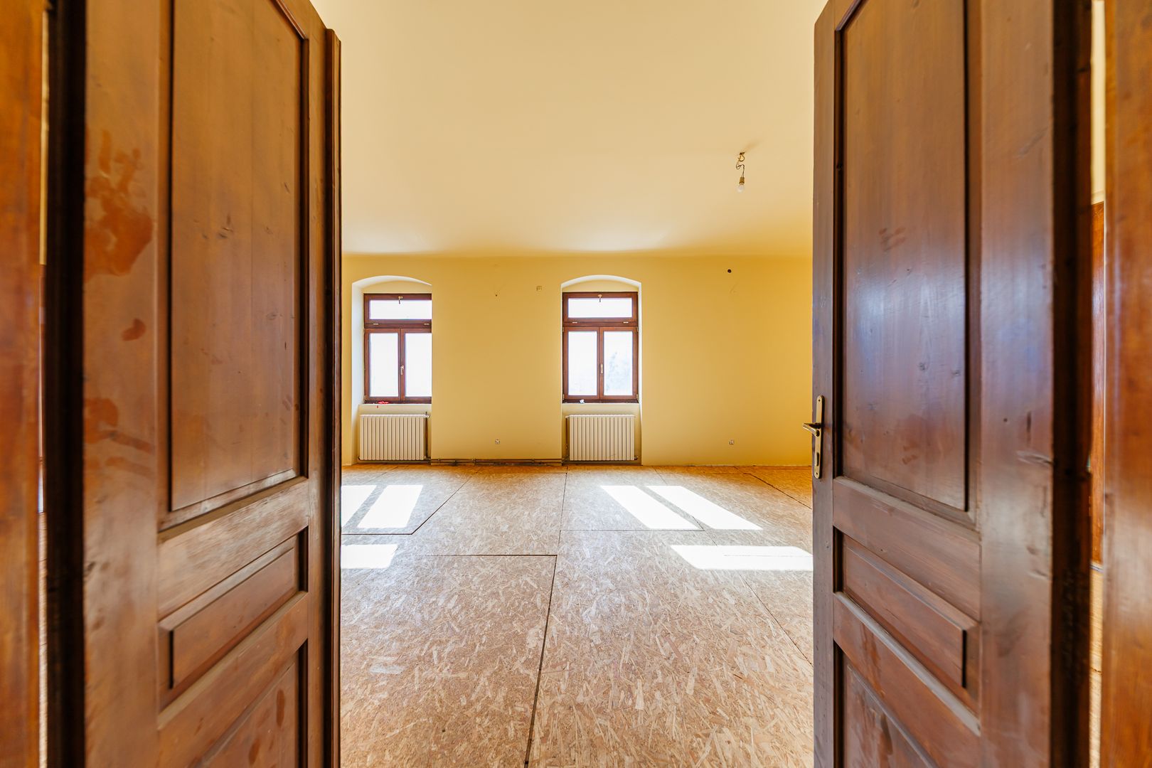 Cladire Istorica - Zona Baile Neptun - Comision 0% - Poză 8