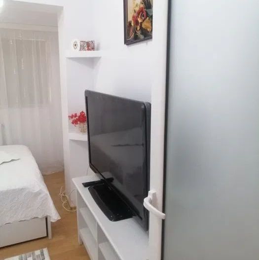 Apartament la  mansarda, Micro 19, mobilat si utilat - Poză 6