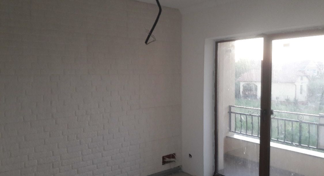 Apartament Spatios aproapr de Micro 17, are 175 mp,curte 163 mp - Poză 1