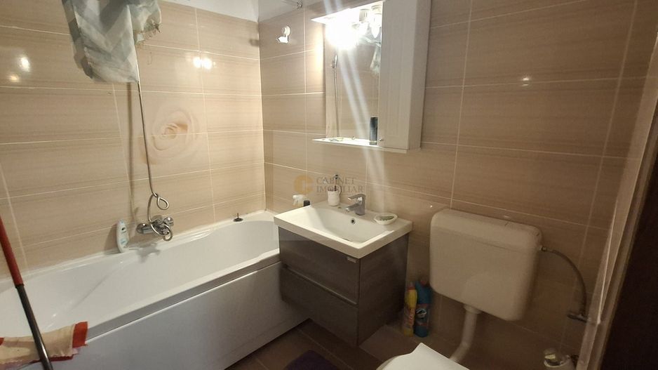 2 Camere-56MP | Decomandat | 2/10 | Mobilat-Utilat | 1980 | M Gorjului - Poză 5