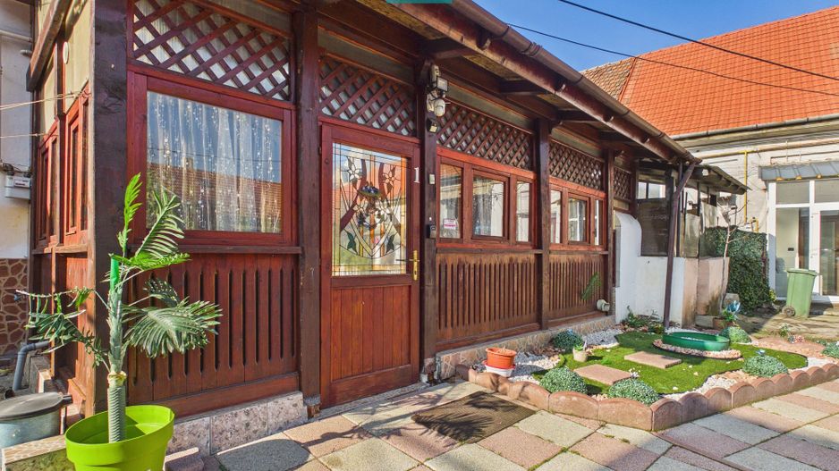 Apartament cu 2 camere pe Str.Episcopiei - Poză 16