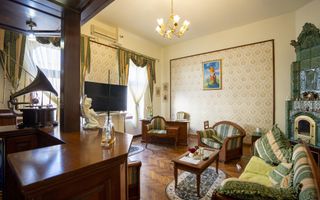 ULTRACENTRAL Apartament 3 camere cu 2 locuri de parcare - Poză 1