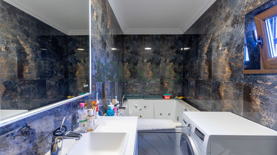 Casă/Vilă modernă de vânzare la intrare în Bogdan Vodă, județul Bacău. - Poză 47