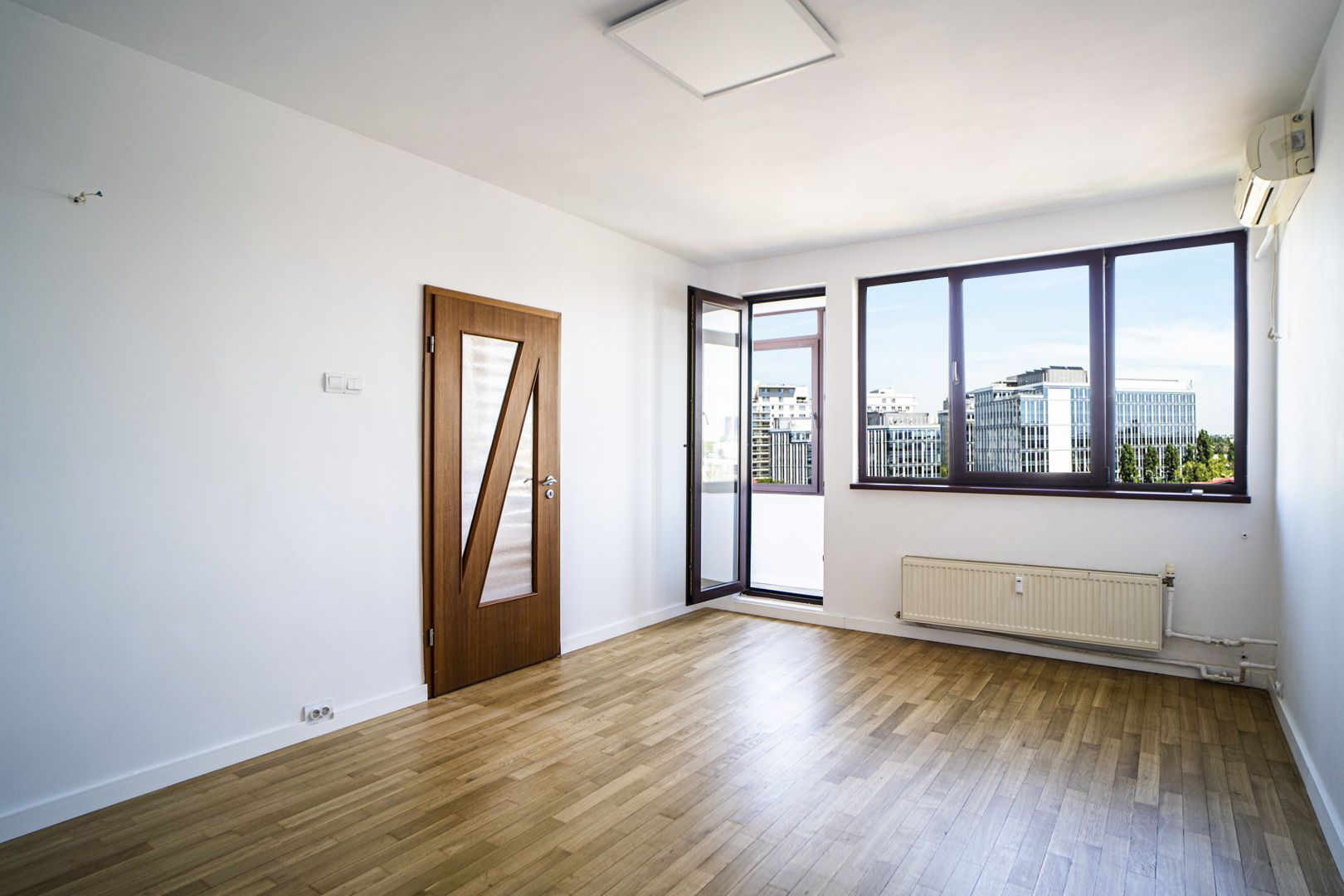 Apartament 2 camere, Bd. Ion Mihalache 166, Metrou 1 Mai, Comision 0% - Poză 1