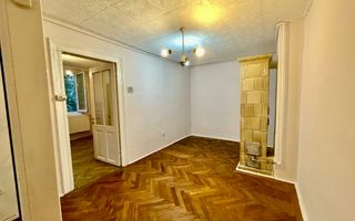 VANZARE CASA 2 CAMERE 35MP + TEREN 36MP CURTE COMUNA PIATA VICTORIEI ROMANA - Poză 1