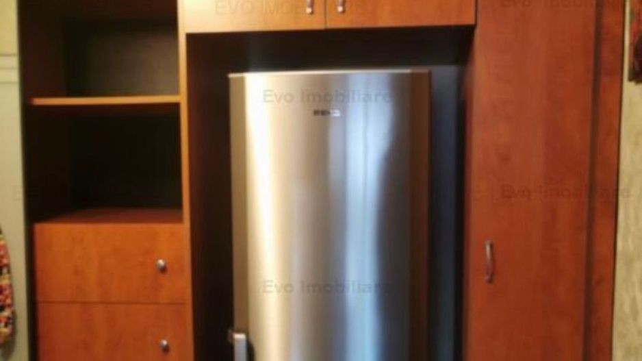 Garsoniera zona Dristor Metrou - Poză 2