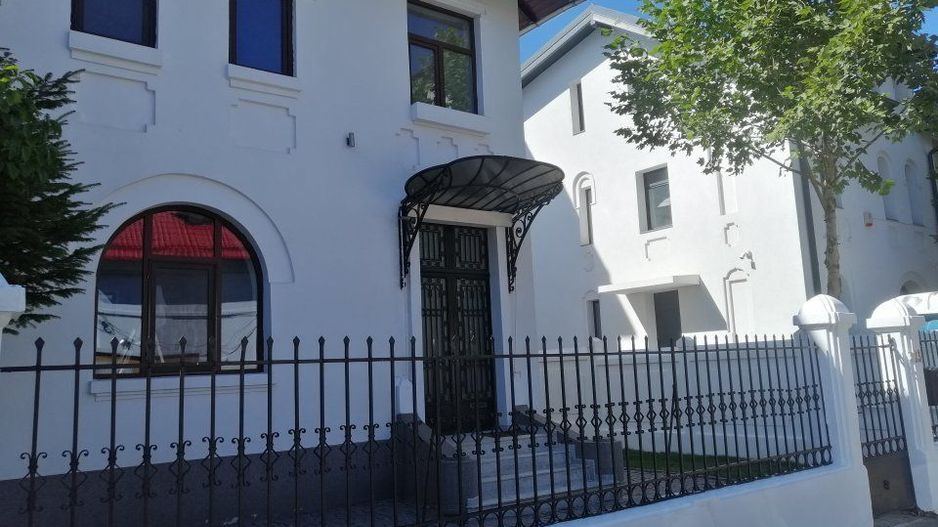 Vilă Integral Recondiționată de Închiriat – Kiseleff / Aviatorilor - Poză 1