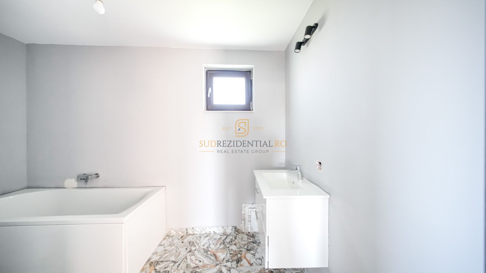 Vila individuala cu 4 camere, P+1+Pod, Comuna Berceni - Poză 19