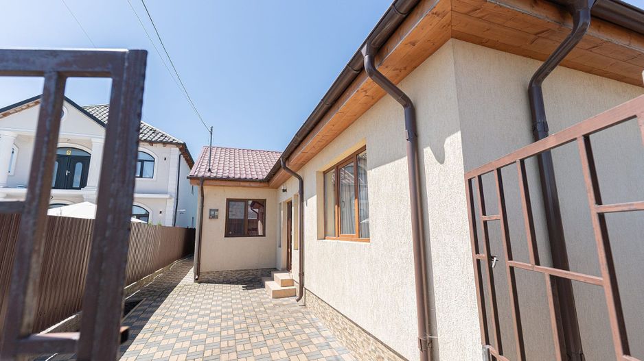 Casă 3 camere, 368mp teren, supr. utila 90mp, pe str. Focșa din Tecuci - Poză 3