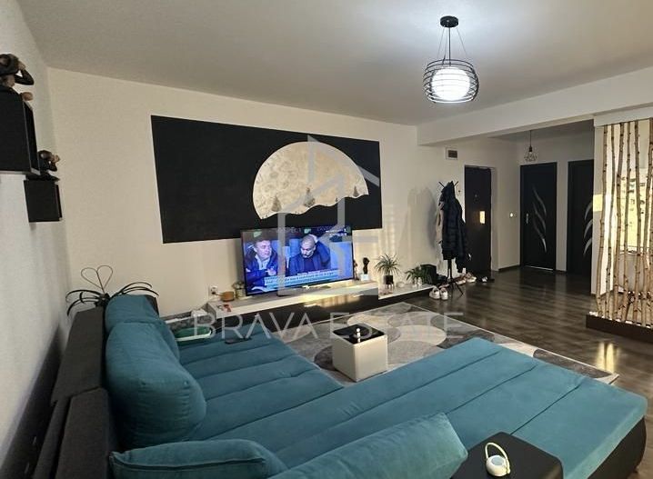 Apartament 2 camere ,56 mp, balcon, parcare , zona Terra,  Floresti - Poză 1