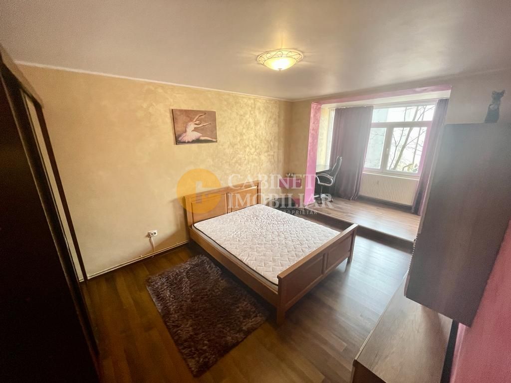 Apartament cu 3 camere decomandat - Etaj 1 - 67 mp - Podu Ros - Poză 2