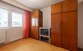 Apartament 3 camere - decomandat - 3 balcoane, etaj 3 cu lift, bloc 1991 - Poză 15