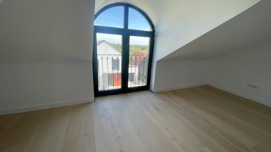 Casă Spațioasă și Elegantă în Corbeanca – 7 Dormitoare, Grădină Privată - Poză 14