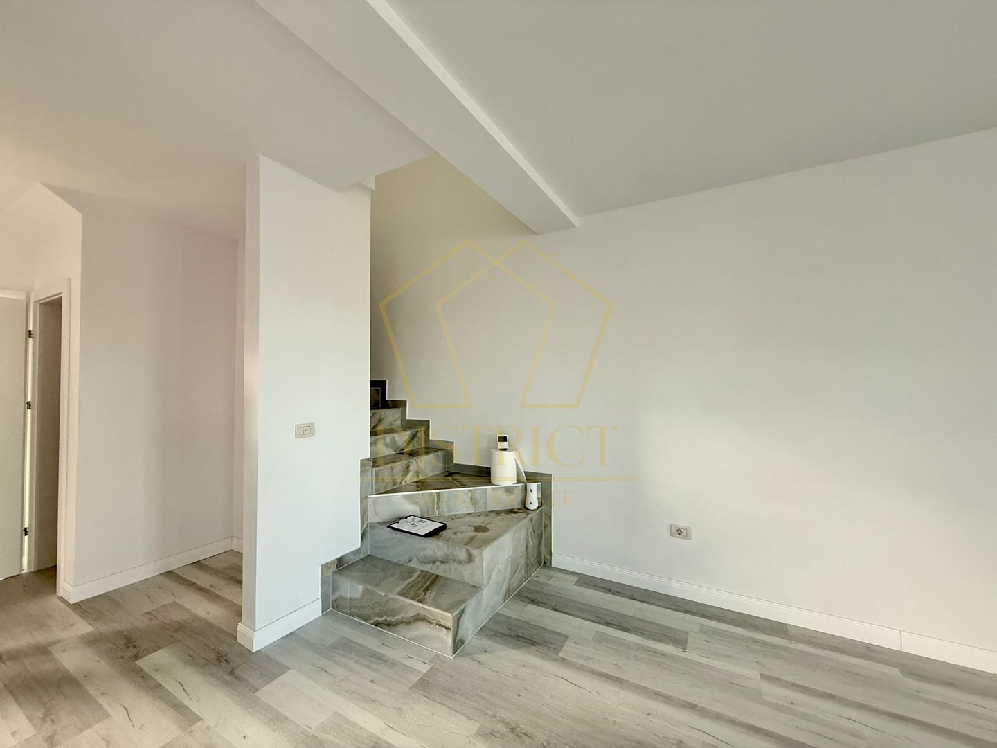 Casa tip duplex de 110 mp utili cu 4 camere | Sacalaz - Poză 8