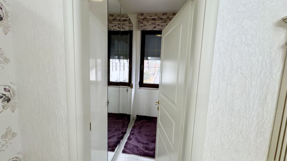 Vila lux cu 1000 mp teren pe Erou Iancu Nicolae langa Jolie Ville - Poză 39