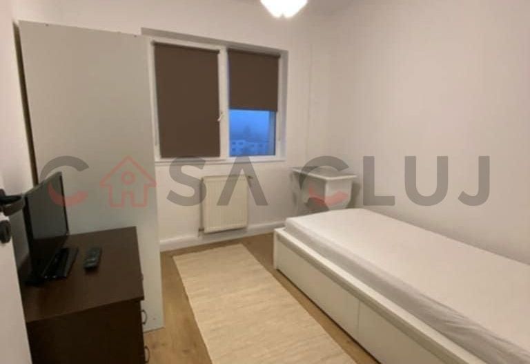 Apartament cu 4 camere, zona McDonald's / Minerva ! - Poză 6