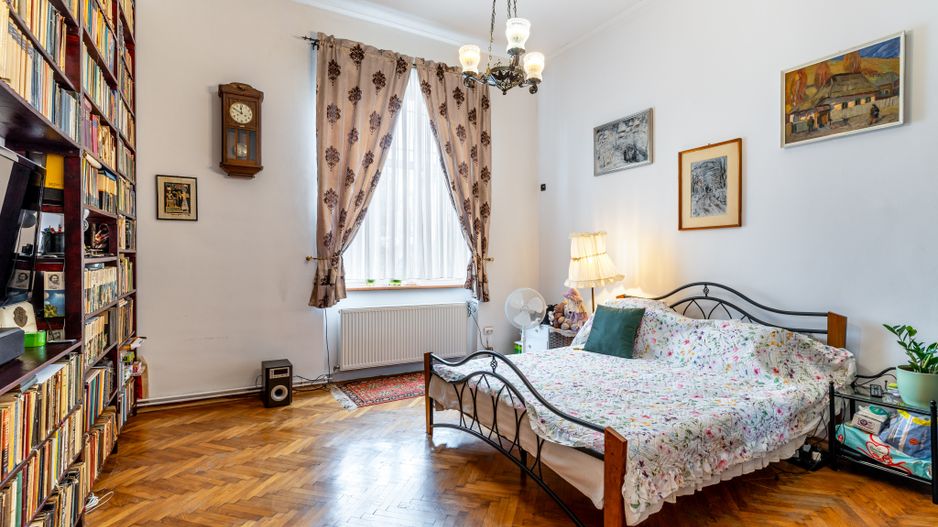 Vila interbelica in Andrei Muresanu - Poză 29