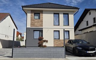 Casa individuala 4 camere cu TEREN generos in Sibiu - Poză 1