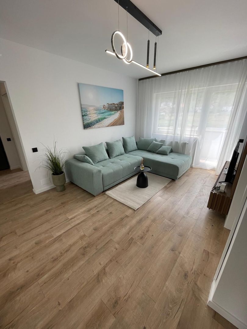 VANZARE APARTAMENT ULTRAFINISAT  2 CAMERE ZONA TERRA - Poză 4
