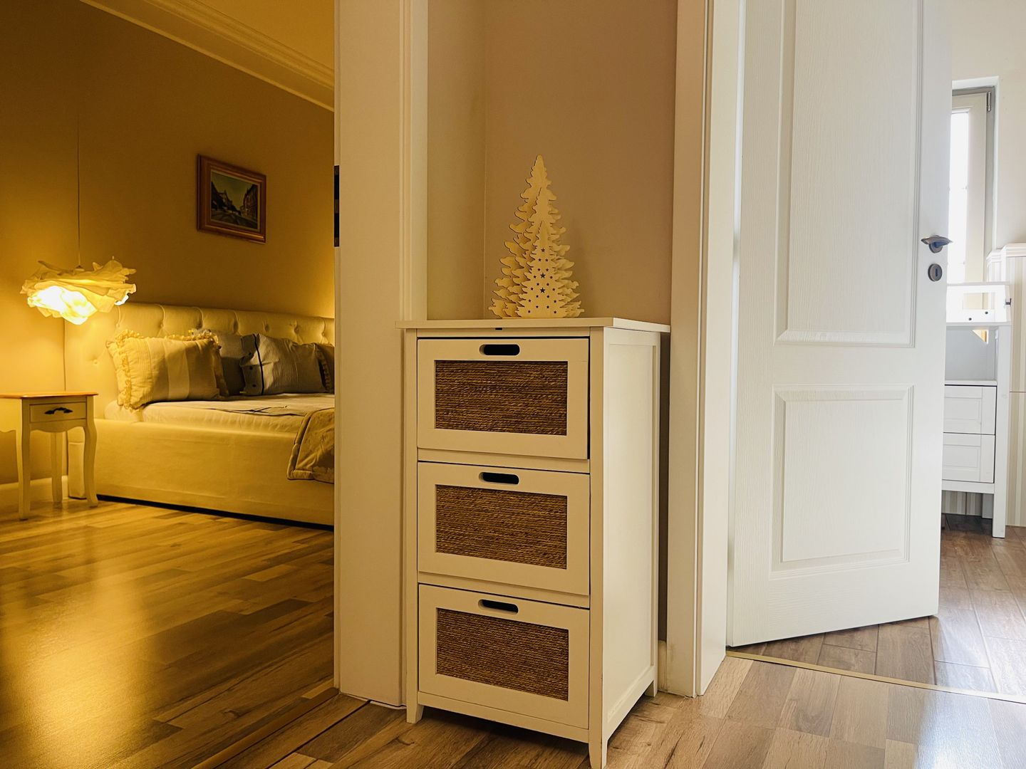 OFERTA REZERVATA - De inchiriat Casa cu Garaj - Segmentul Lux - Dumbravita - Poză 17