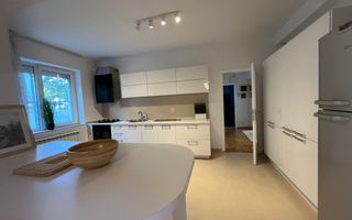 VILA CU 6 CAMERE LA INCHIRIERE LANGA BRITISH SCHOOL - Poză 4