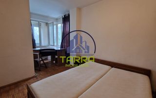 Apartament 3 camere de vazare in Alba Iulia zona Centru - Poză 11