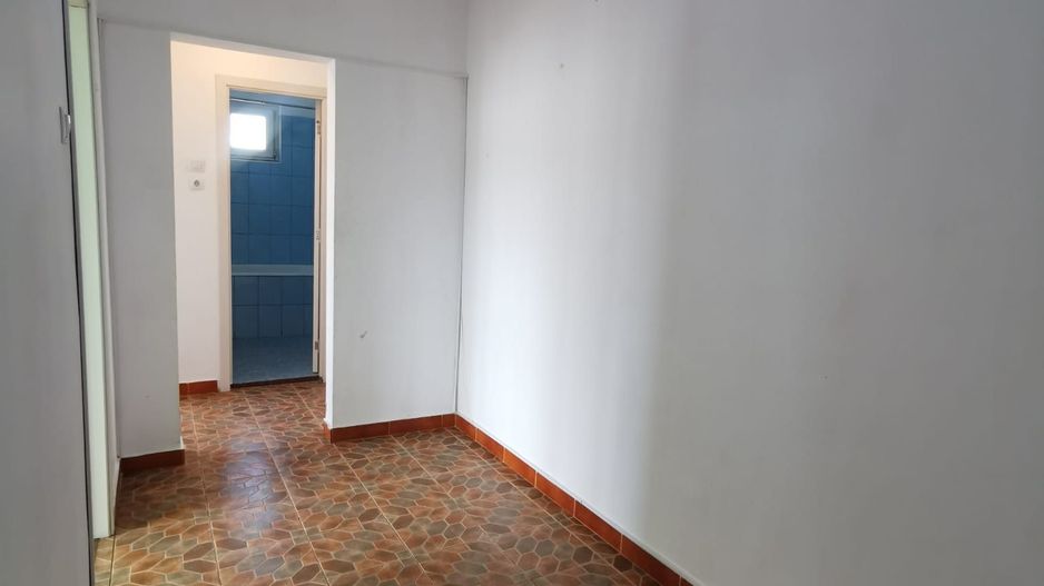 3 camere  decomandat Titan Ozana Pallady mutare imediata - Poză 17