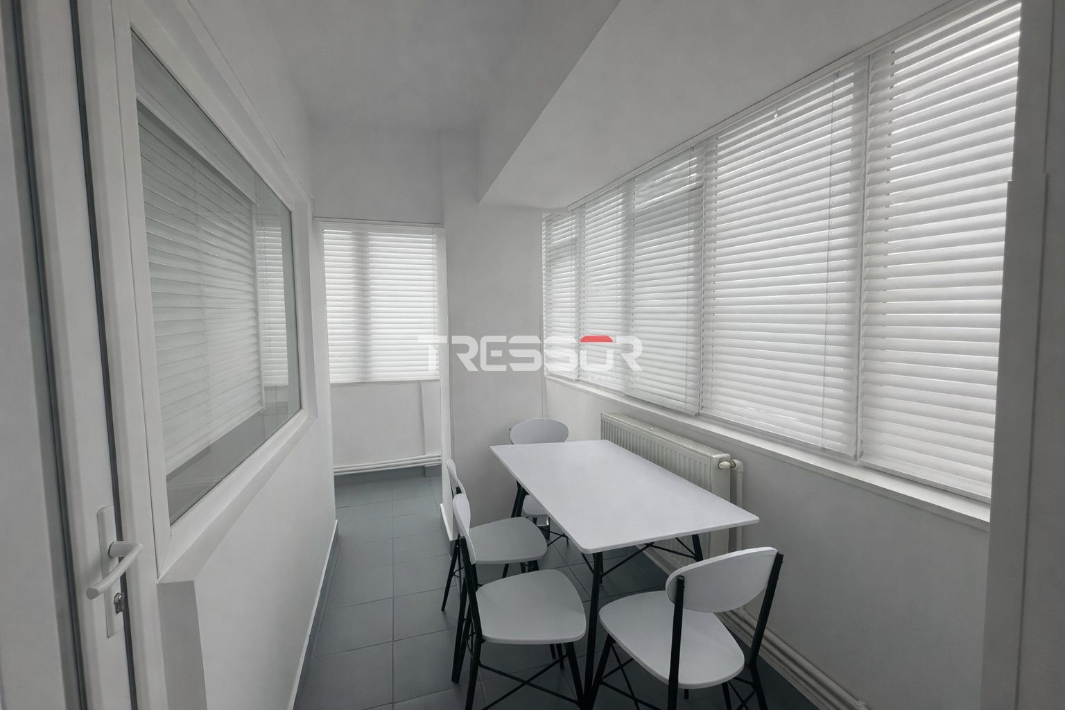 Apartament 4 camere decomandat, vedere panoramică, zona Dacia - Poză 10