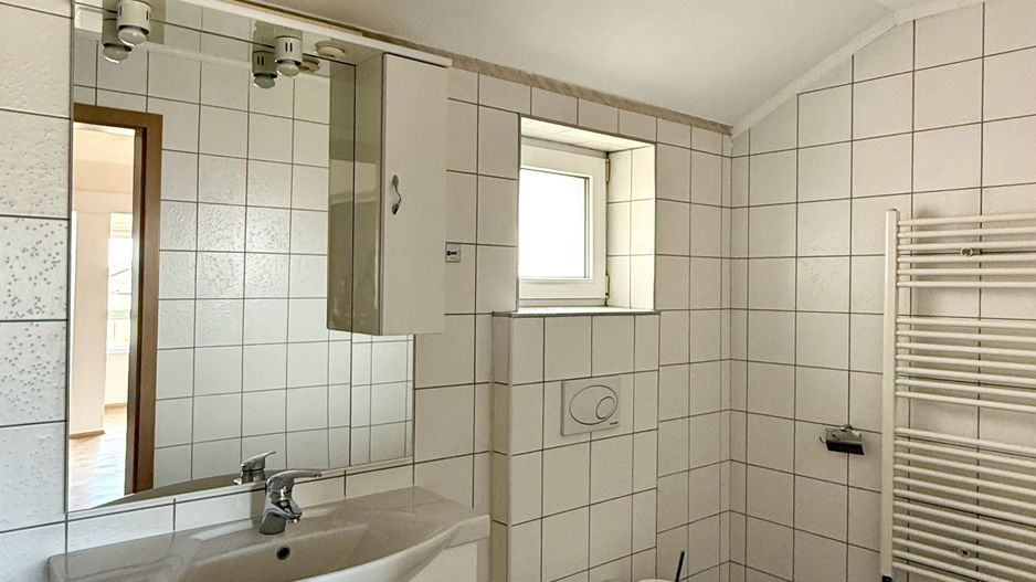 APARTAMENT DECOMANDAT - Poză 16