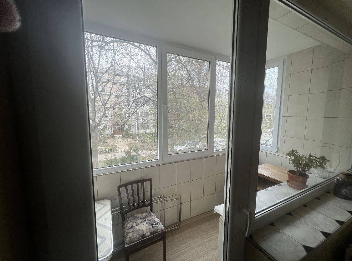 Apartament 2 camere zona Tomis1, etaj 1, zona foarte linistita - Poză 2