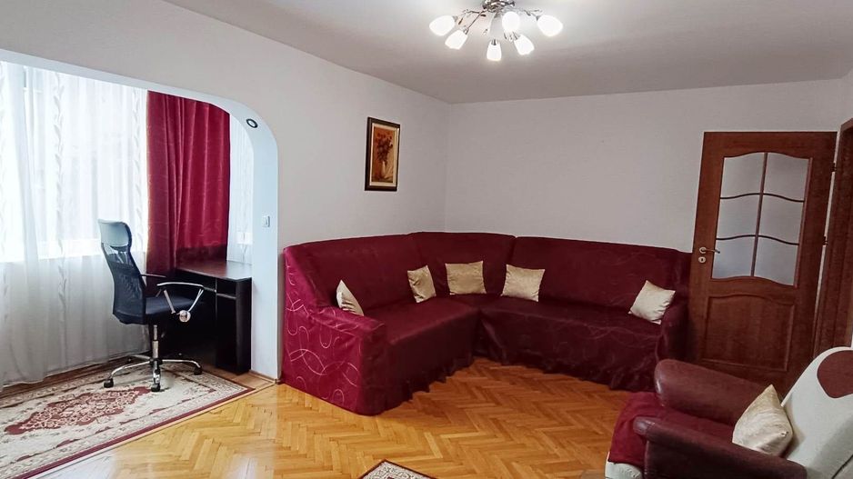 Apartament cu 4 camere in Tractoru-Independentei - Poză 13