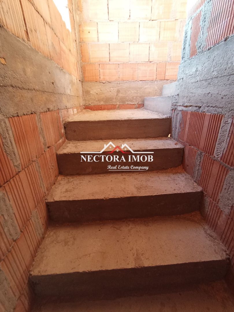 NECTORA IMOB-Casa cu etaj,Cartier Grigorescu 2, 140mp util+470mp teren - Poză 9