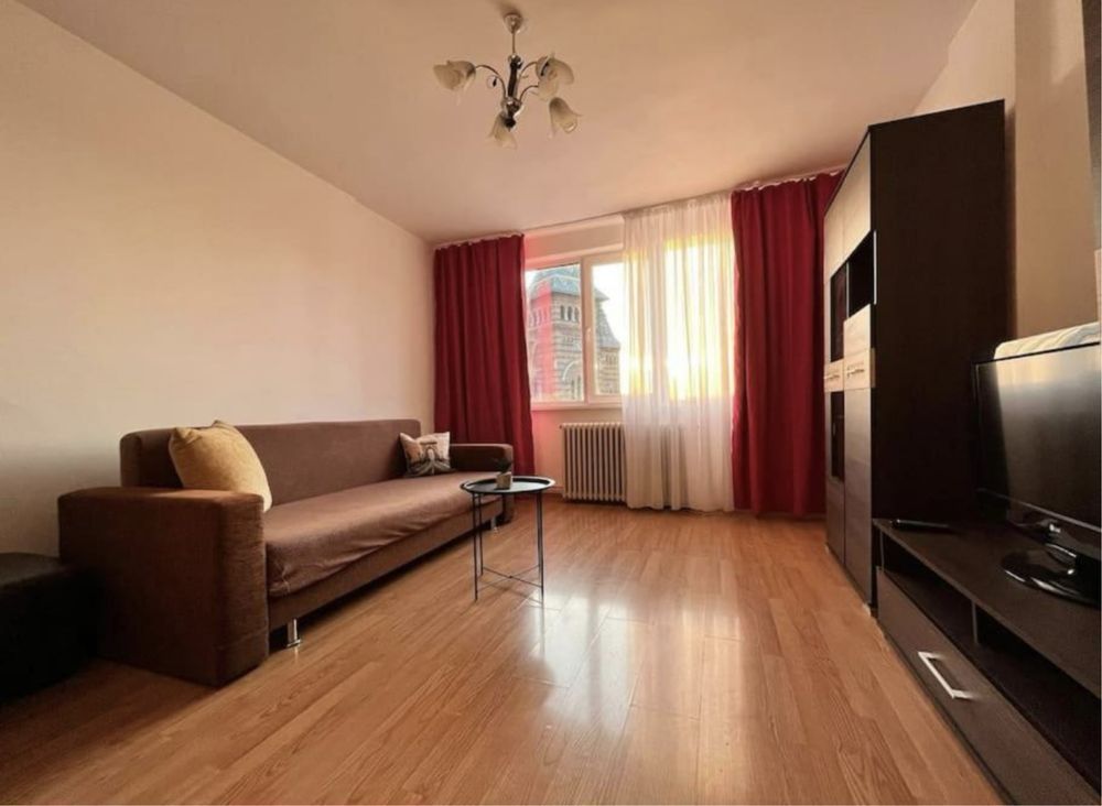 Ultracentral | 2 Camere | Decomandat | View Superb - Poză 2