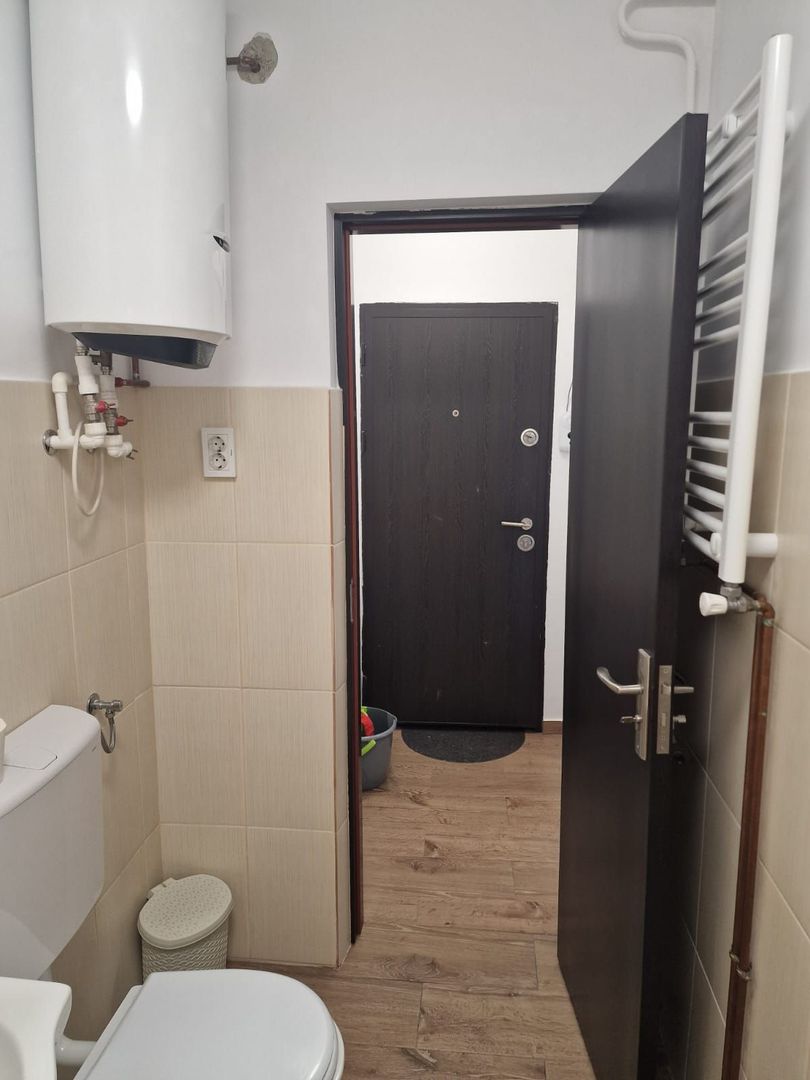 Garsoniera Superba Pajura Cu Centrala - Poză 9