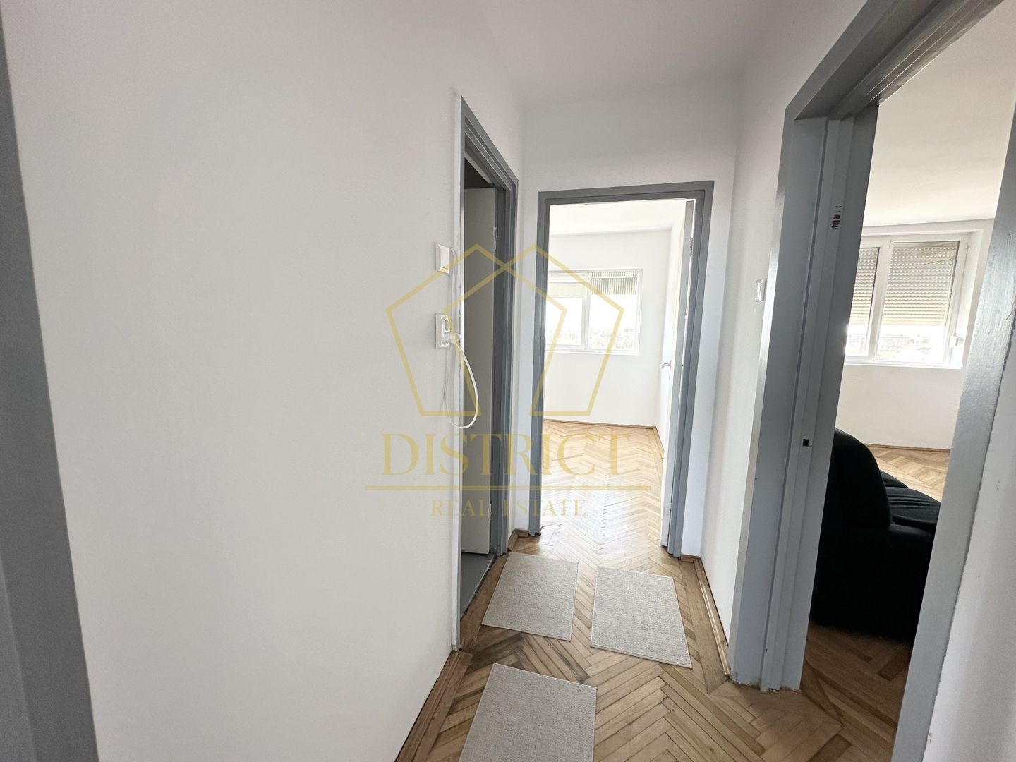 Apartament cu 3 camere | Complexul Studentesc - Poză 12