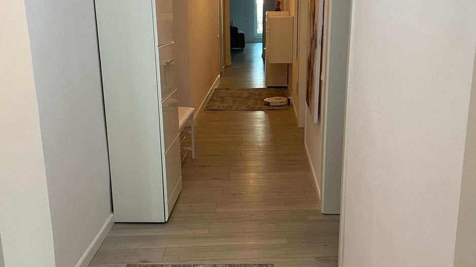 Apartament 4 camere | 3 dormitoare, 3 băi | Terasă 20 mp | parcare - Poză 9