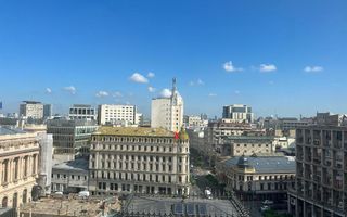 Apartament ultracentral cu vedere superbă, super investiție - Poză 1