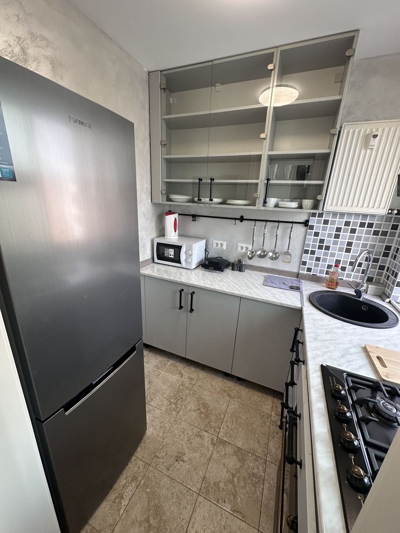 LUX Garsonieră de închiriat ParkLake mall/Renovata - Poză 9