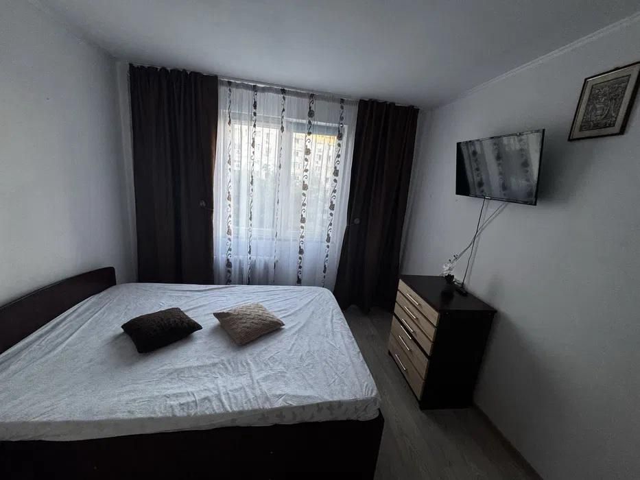 AP. 3 CAMERE - PIATA SUDULUI, DOG-FRIENDLY, REABILITAT, METROU 2 MINUTE - Poză 3